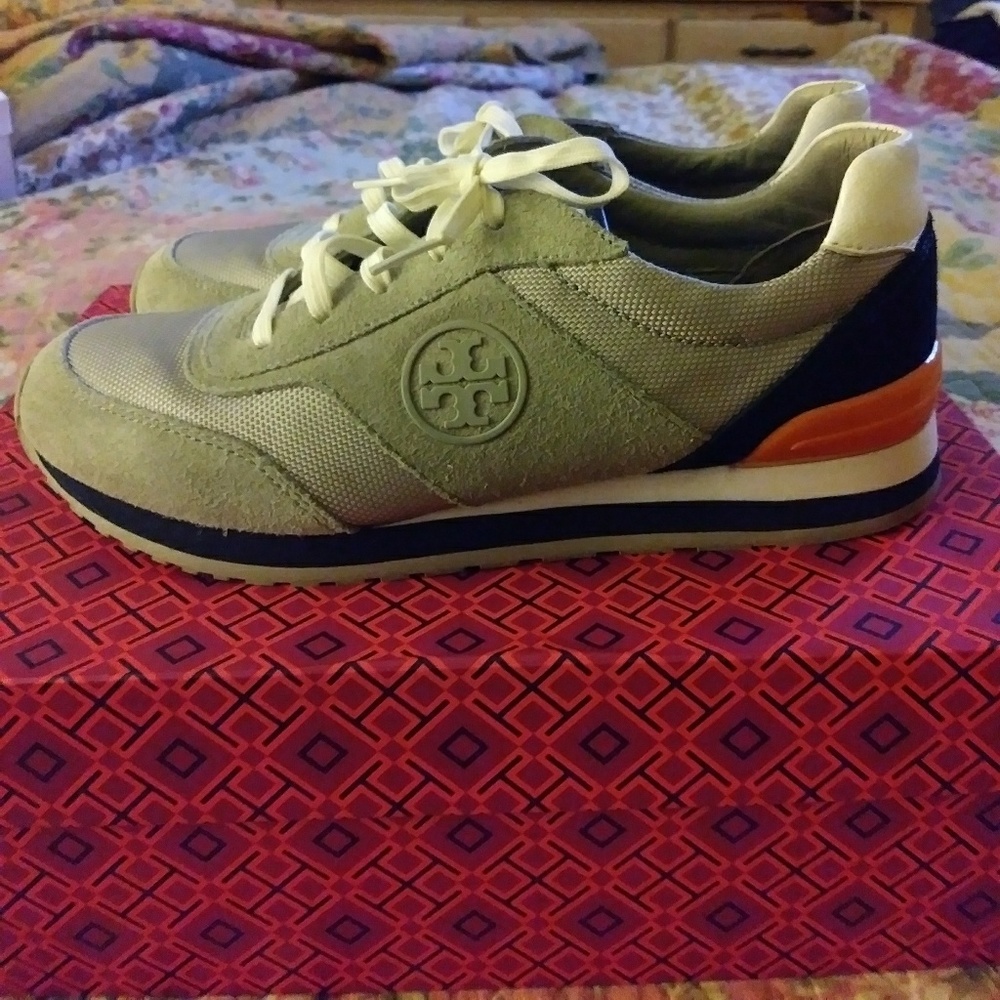 Tory Burch tennis 8.5